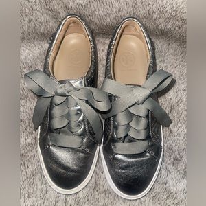 Tory Burch Metallic Grey Marion Quilted Leather Low Top Sneakers Size 6.5